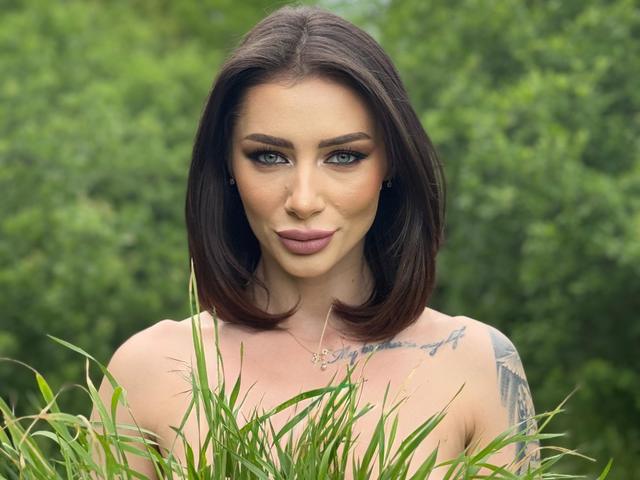 AngieShae - 206 AngieShae - 206