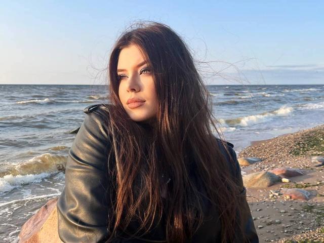 CherryXCristal - 2 CherryXCristal - 2