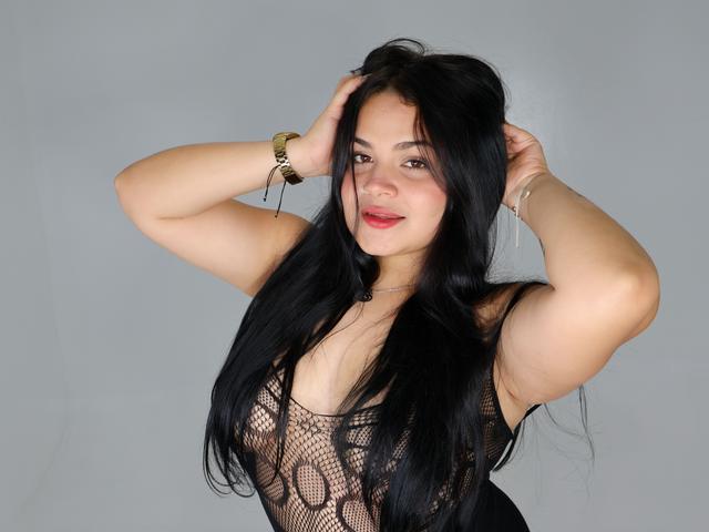 Chloe_Collins Chloe_Collins