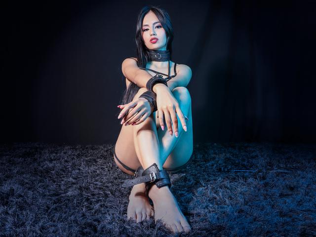 DaphneBrown - 20