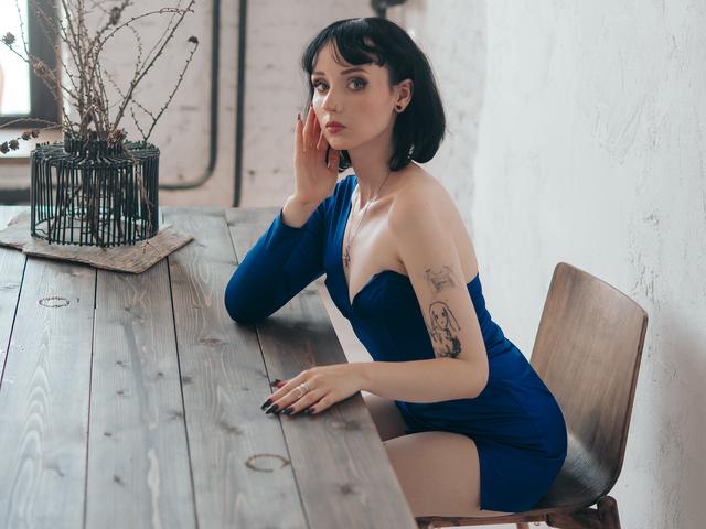 HollyVexx - 5
