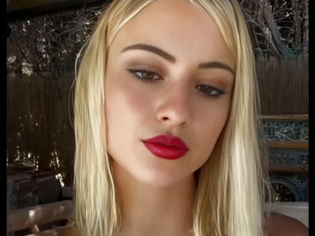 Isidora_Esther Isidora_Esther