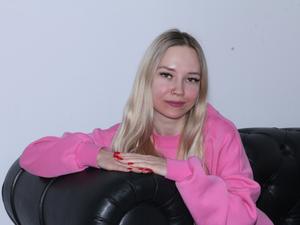JuliaBirch JuliaBirch