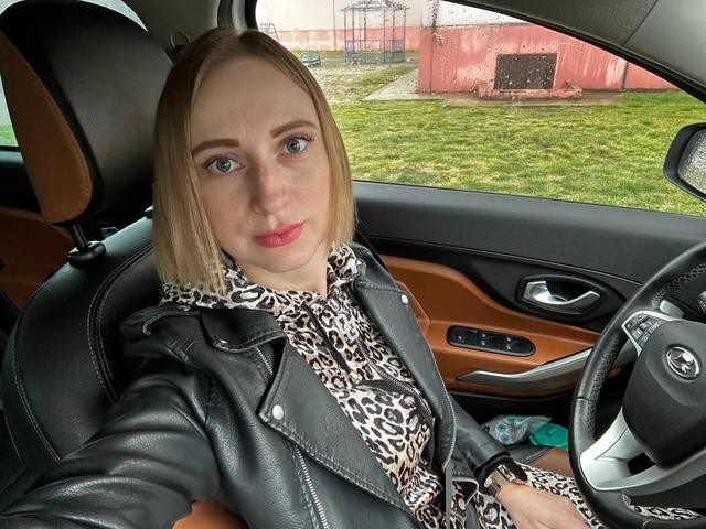 LizBettyy - 1 LizBettyy - 1