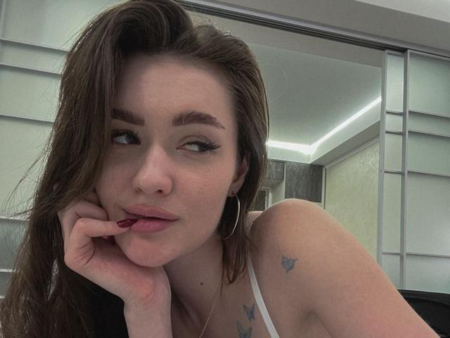 MelissaDouglasLoves - 1 MelissaDouglasLoves - 1