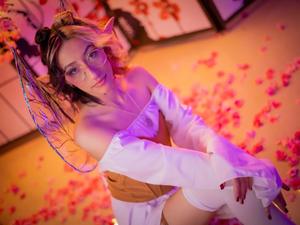 MitsuriKibutsuji MitsuriKibutsuji