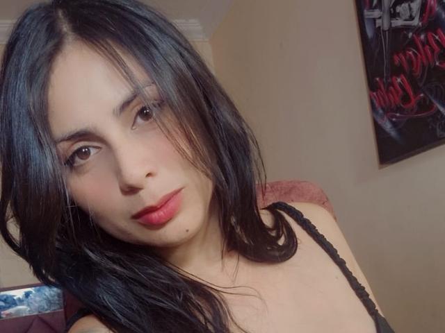 Nicolette_Vanderbilt - 1