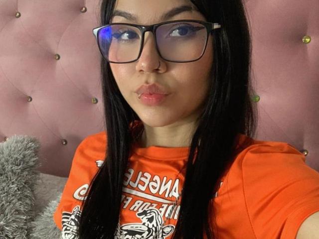 NiicoleeTaylorr NiicoleeTaylorr