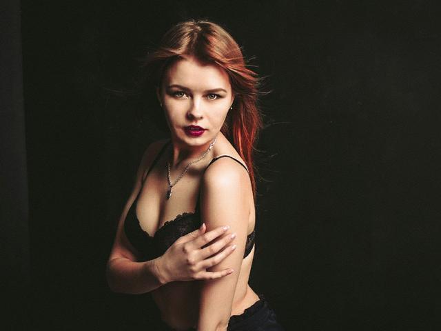 RedDollFun - 2 RedDollFun - 2