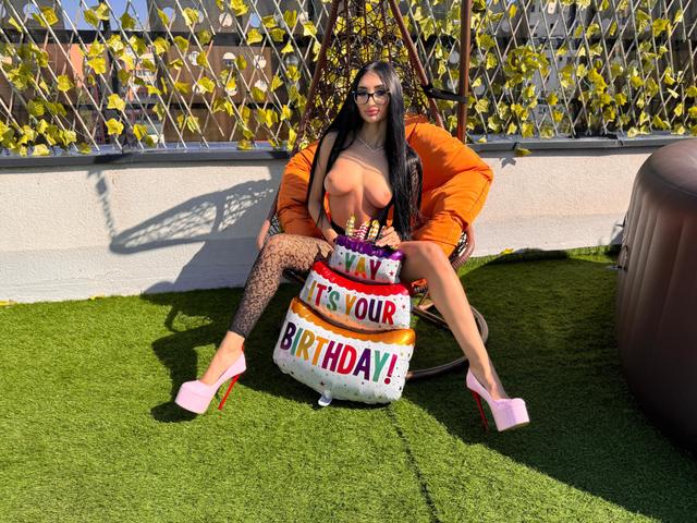 SarahSparks SarahSparks