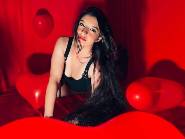 Valentina_Reyes_ - 2 Valentina_Reyes_ - 2