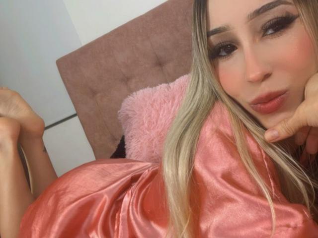 VictoriaWhite1 - 4 VictoriaWhite1 - 4