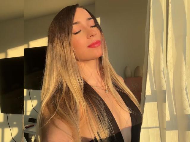 VictoriaWhite1 - 2 VictoriaWhite1 - 2