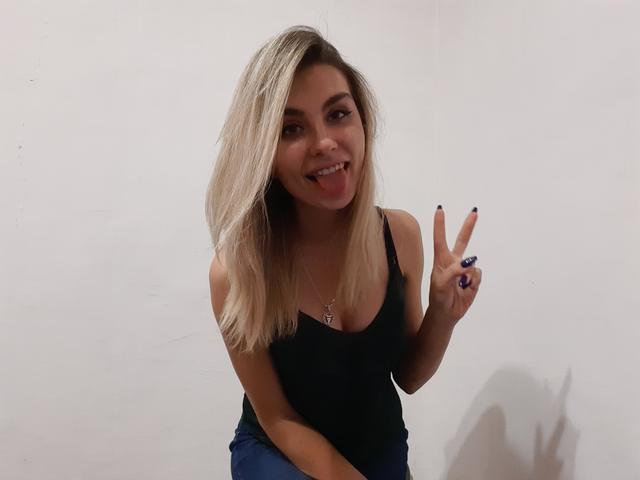 AliceAnnLoona AliceAnnLoona