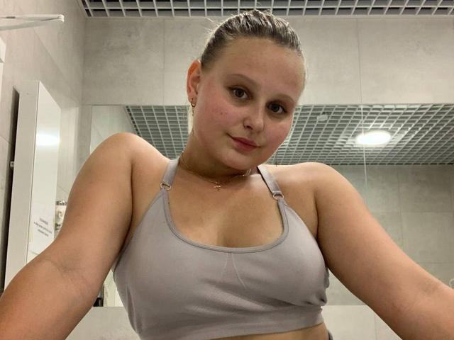 CuteSofi19 CuteSofi19