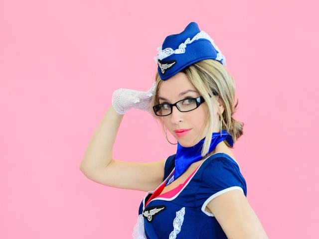 KrystalDevine KrystalDevine