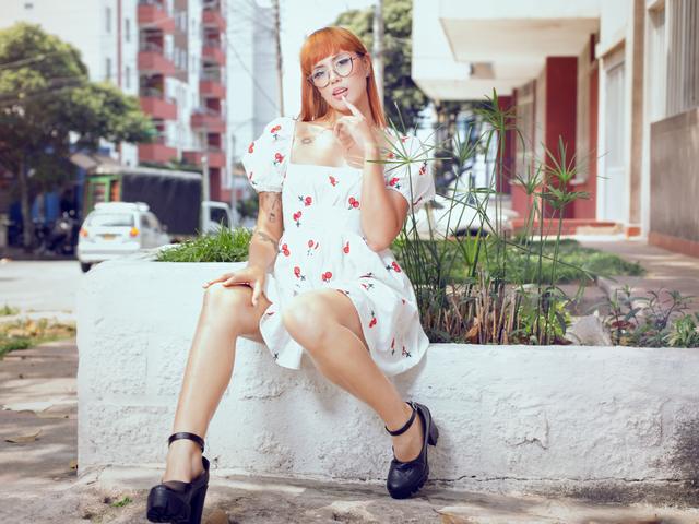Melanie_Love Melanie_Love